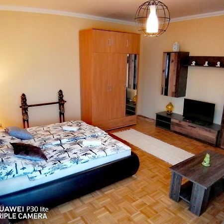 Zoeld Beka Hoforras Apartman Hajdúszoboszló Buitenkant foto
