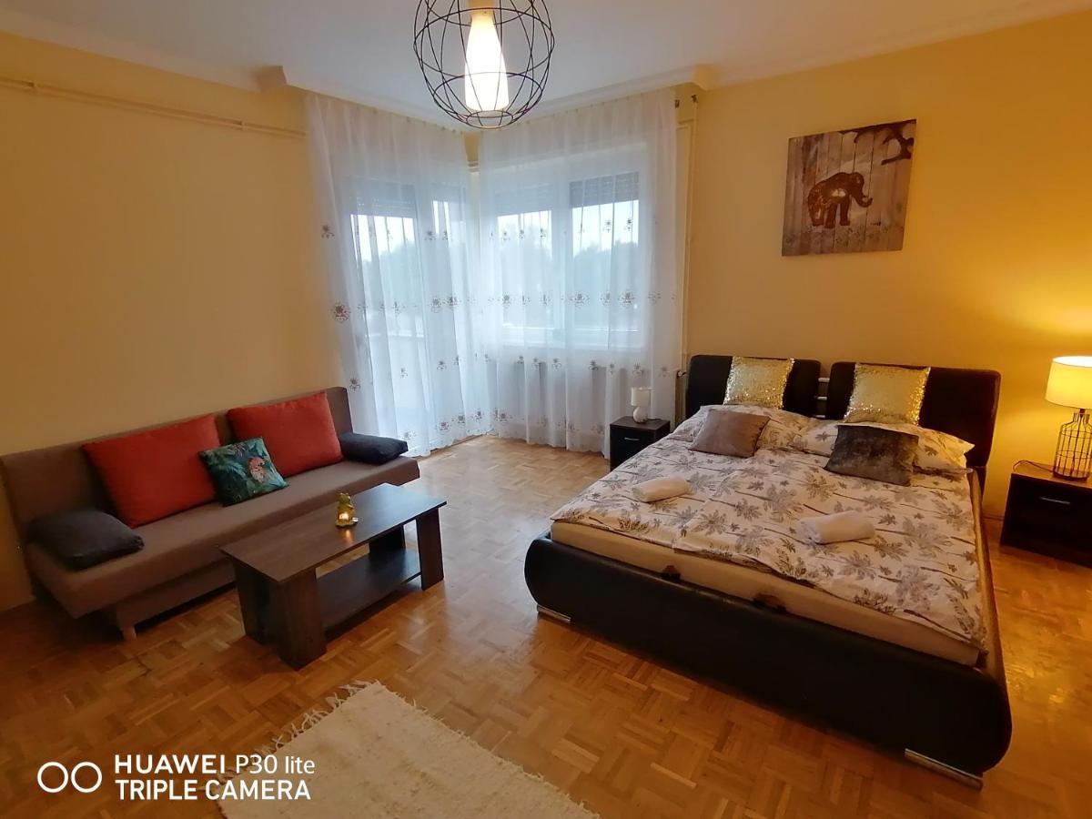 Zoeld Beka Hoforras Apartman Hajdúszoboszló Buitenkant foto